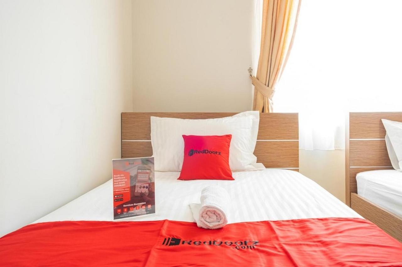 Reddoorz Near Siloam Karawaci 3 Hotel Tangerang Exterior foto