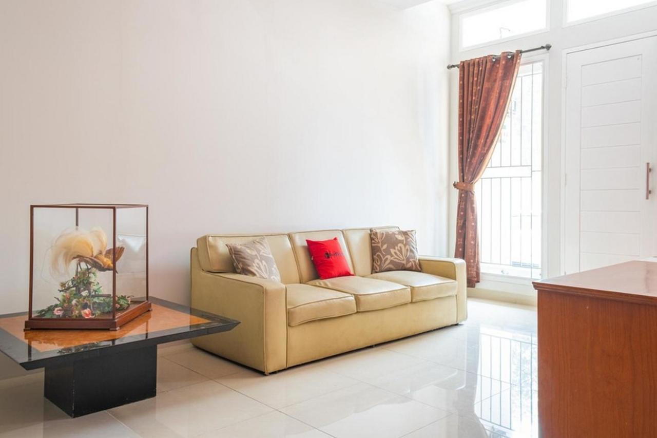 Reddoorz Near Siloam Karawaci 3 Hotel Tangerang Exterior foto