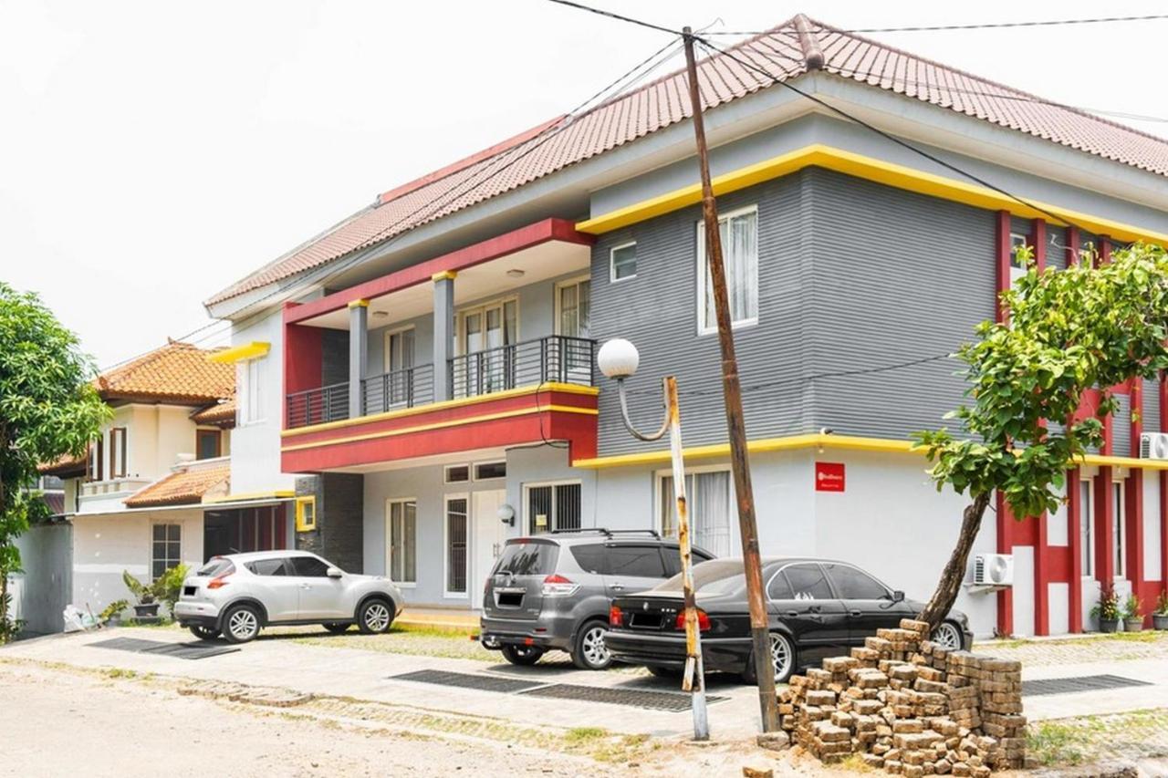 Reddoorz Near Siloam Karawaci 3 Hotel Tangerang Exterior foto