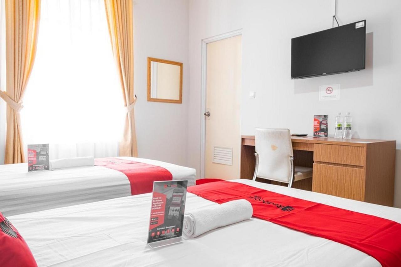 Reddoorz Near Siloam Karawaci 3 Hotel Tangerang Exterior foto