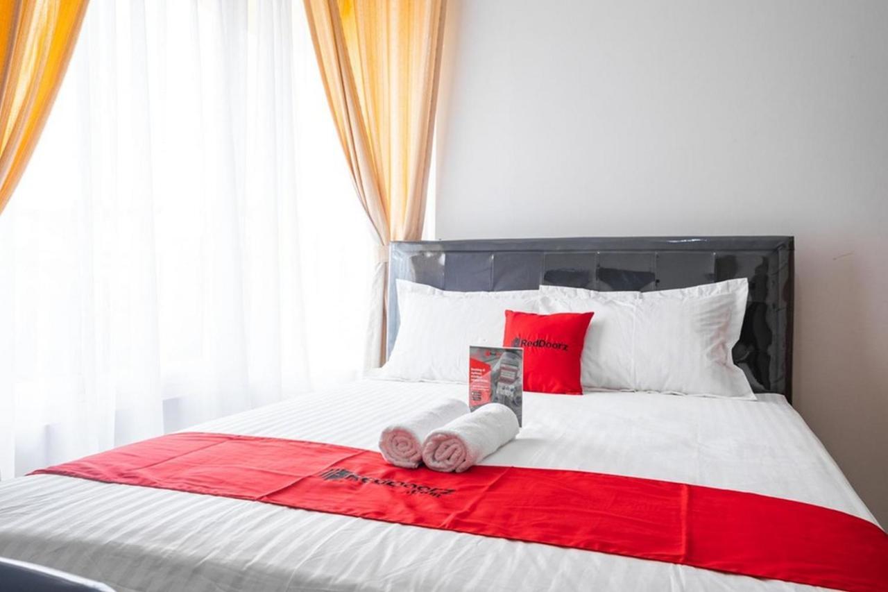 Reddoorz Near Siloam Karawaci 3 Hotel Tangerang Exterior foto